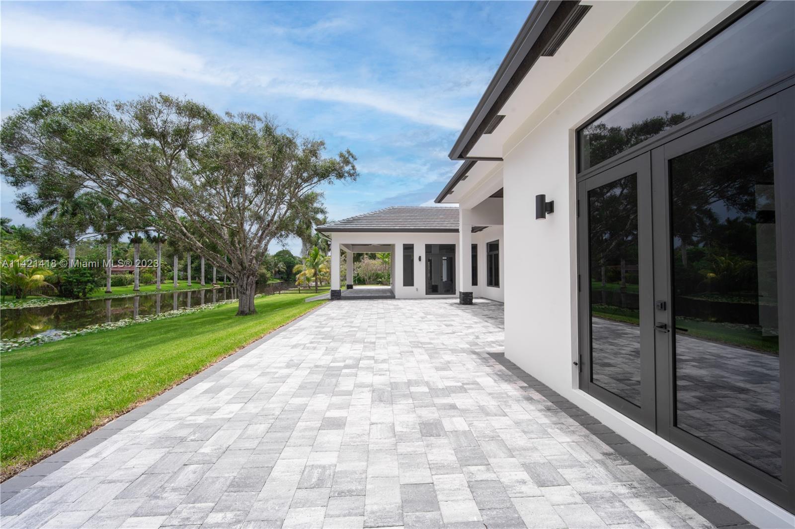 MARTHA BRIGHT FARMS - Residential