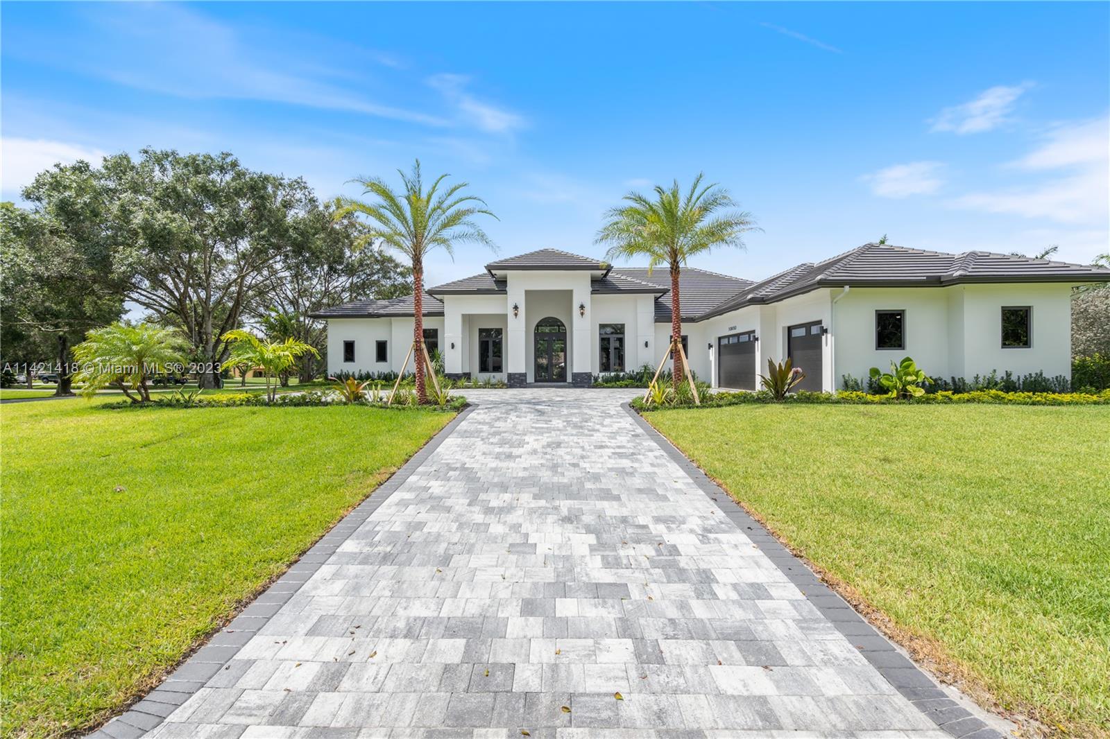 MARTHA BRIGHT FARMS - Residential