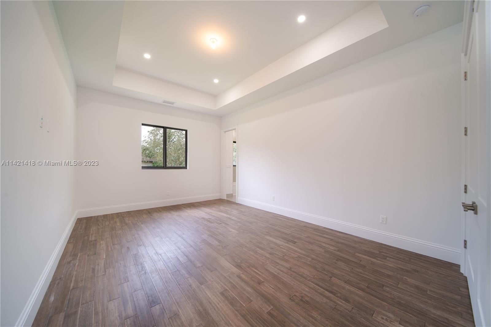 MARTHA BRIGHT FARMS - Residential