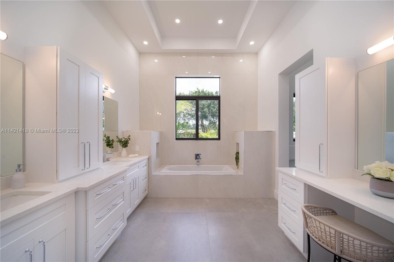 MARTHA BRIGHT FARMS - Residential