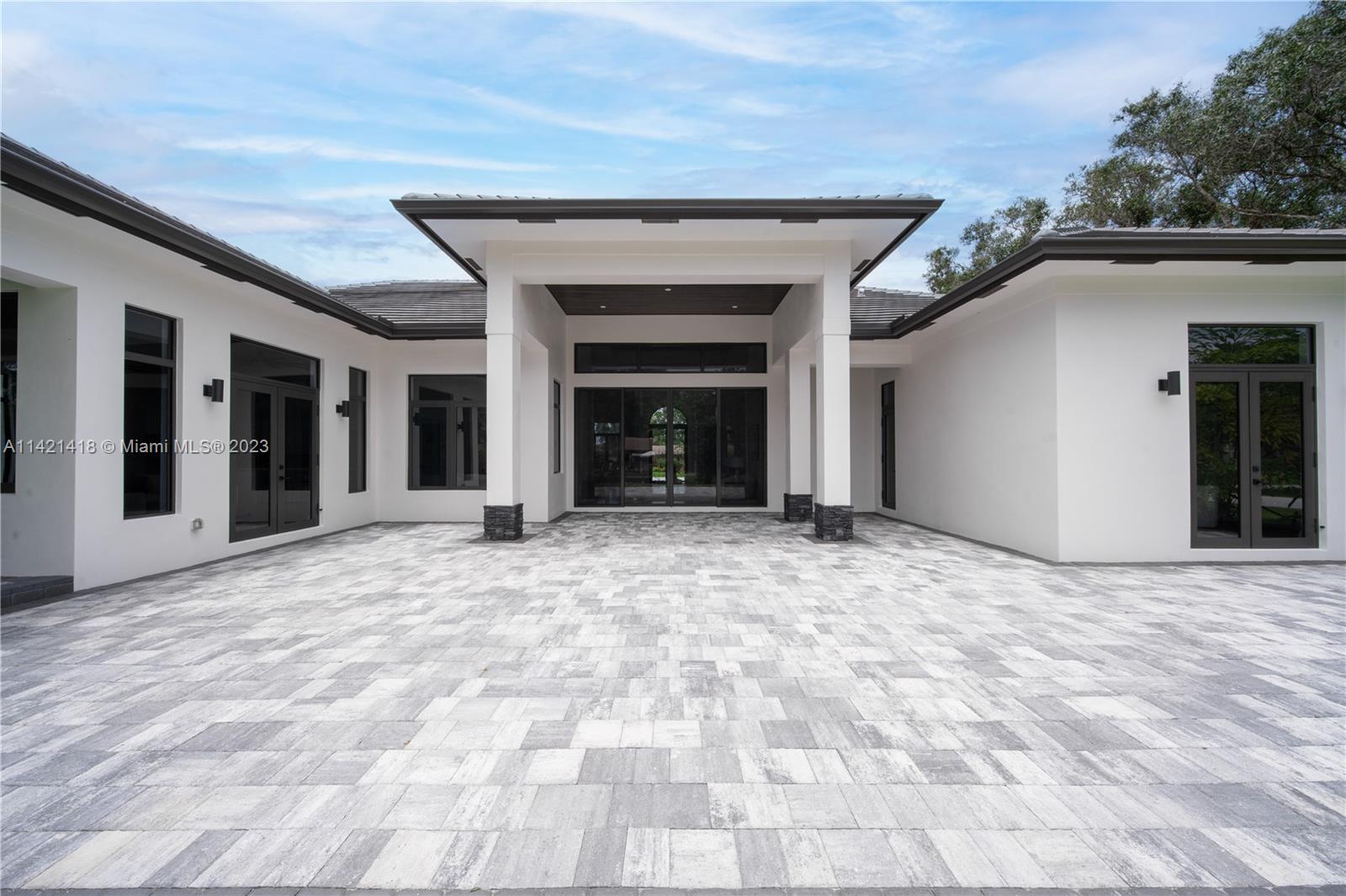 MARTHA BRIGHT FARMS - Residential