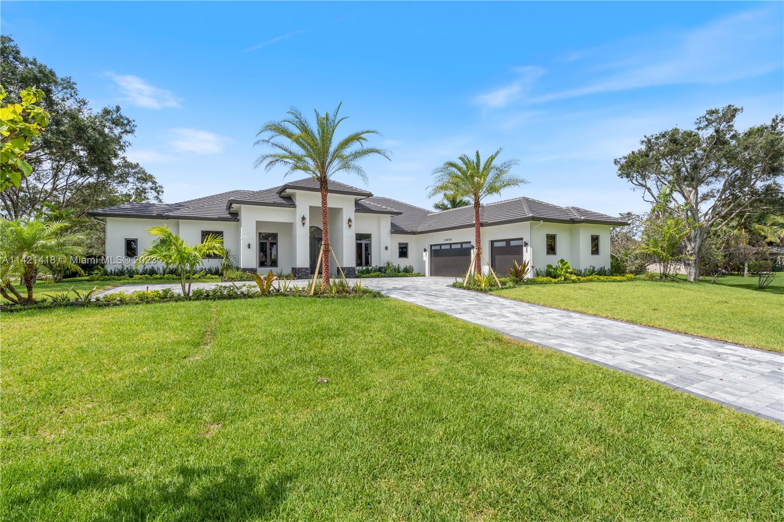 MARTHA BRIGHT FARMS - Residential