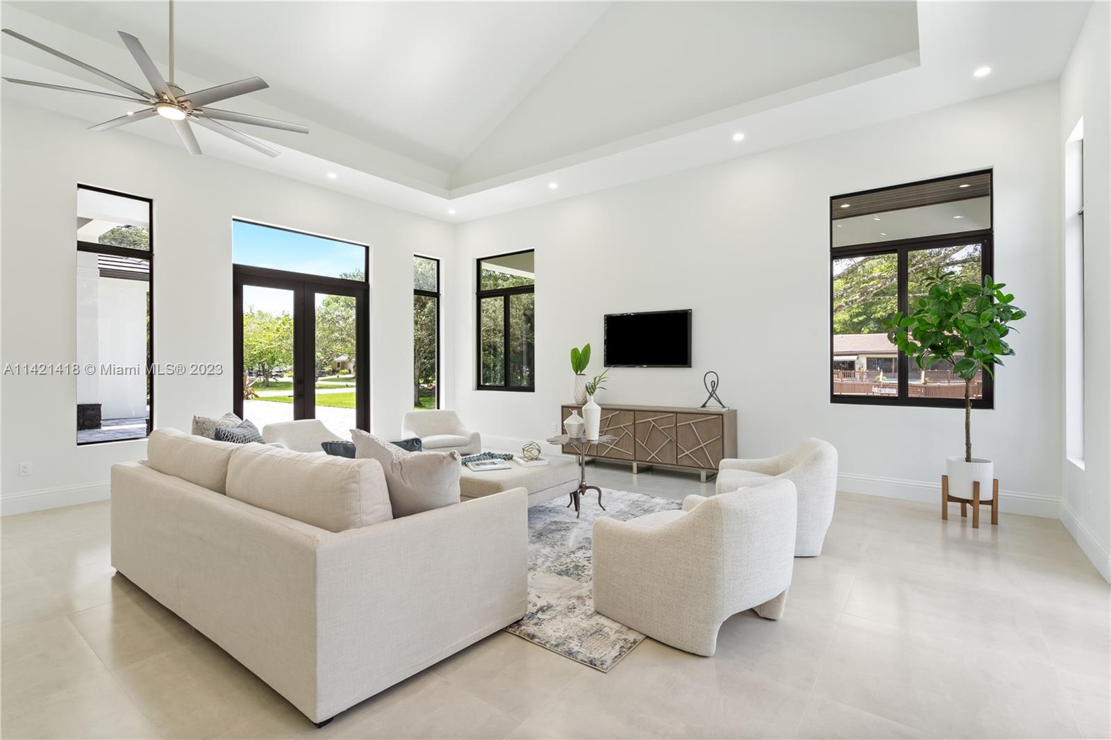 MARTHA BRIGHT FARMS - Residential