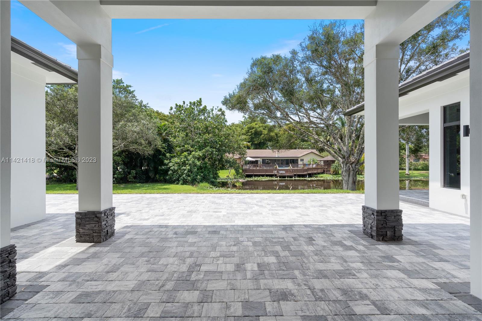 MARTHA BRIGHT FARMS - Residential