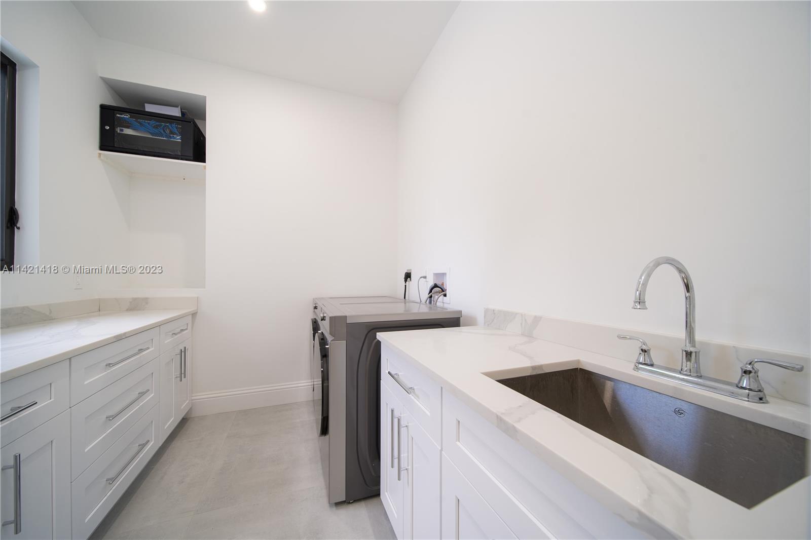 MARTHA BRIGHT FARMS - Residential