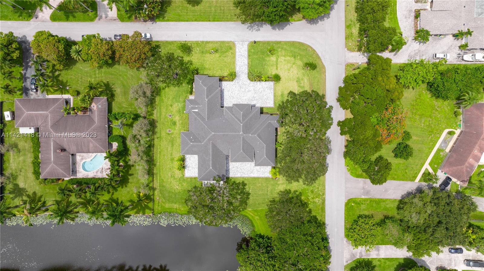 MARTHA BRIGHT FARMS - Residential