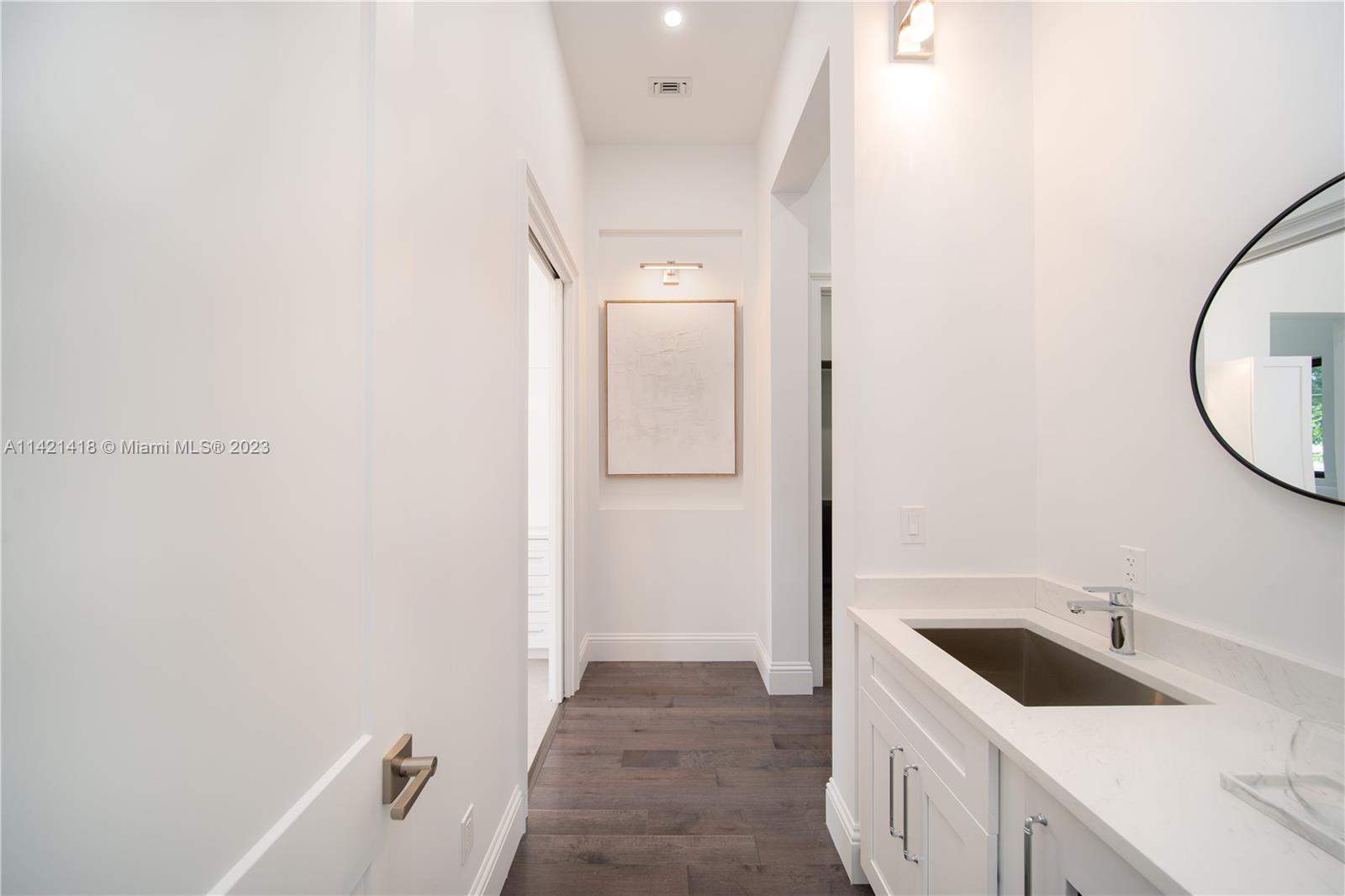 MARTHA BRIGHT FARMS - Residential