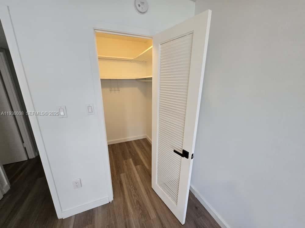 DEL PRADO MARINA - Residential