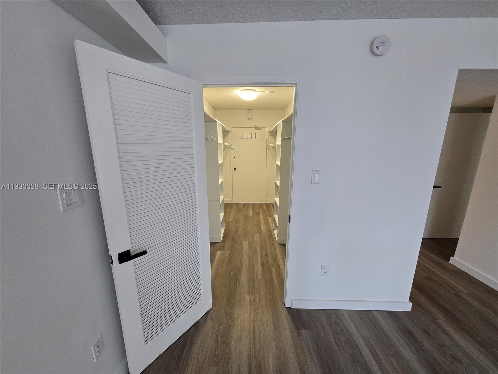 DEL PRADO MARINA - Residential