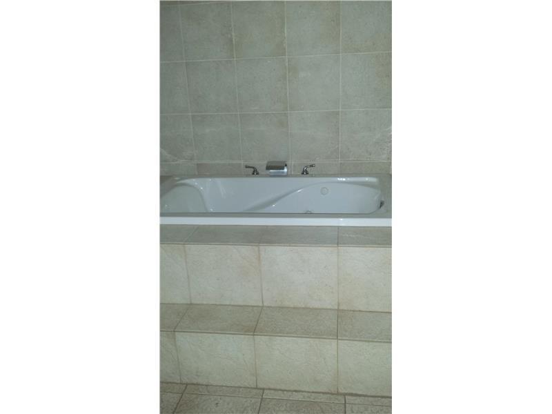 KENDALL HEIGHTS CONDO - Residential Lease