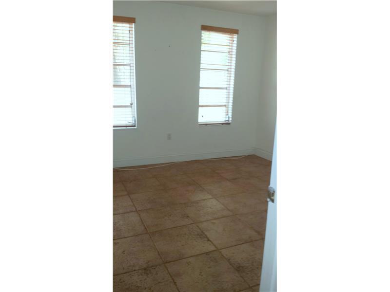 KENDALL HEIGHTS CONDO - Residential Lease