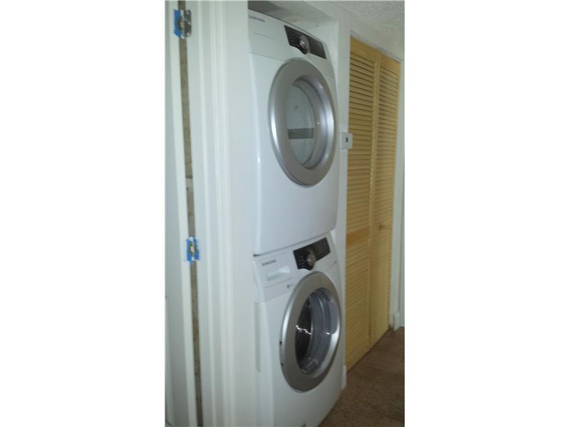 KENDALL HEIGHTS CONDO - Residential Lease