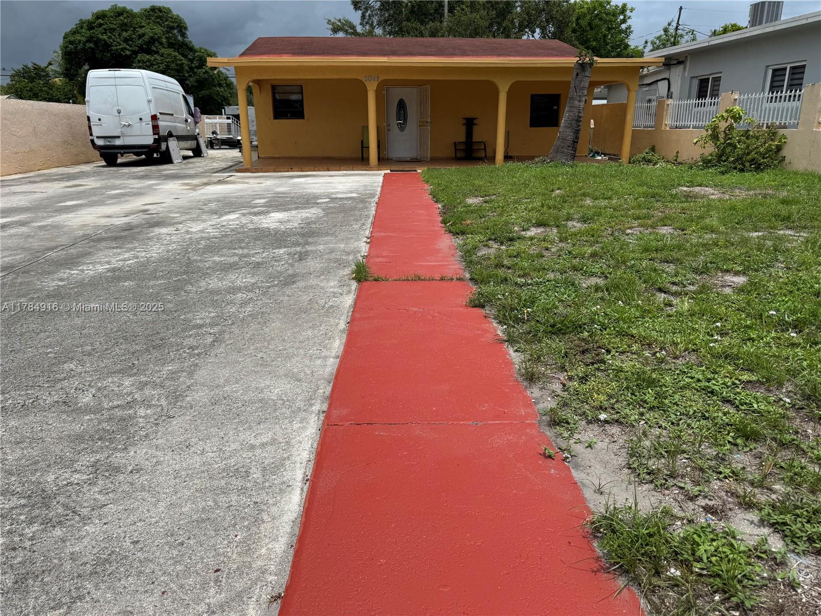 3041 NW 95th Ter
