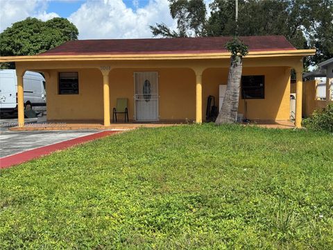3041 NW 95th Ter Miami FL 33147