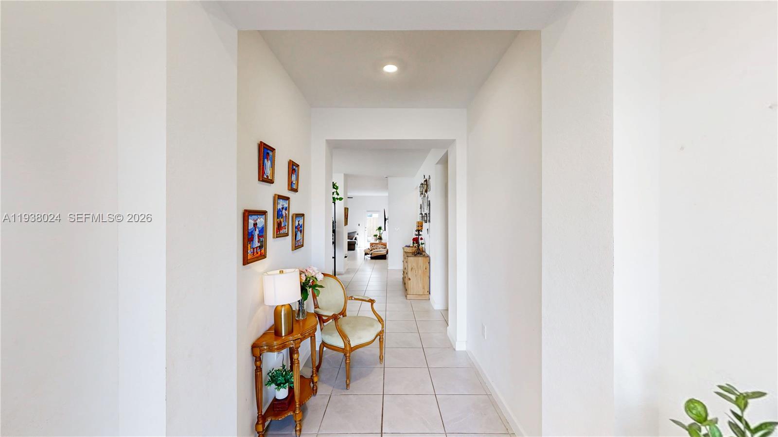 View photos, virtual tours, details... 2628 SE 8th Ct