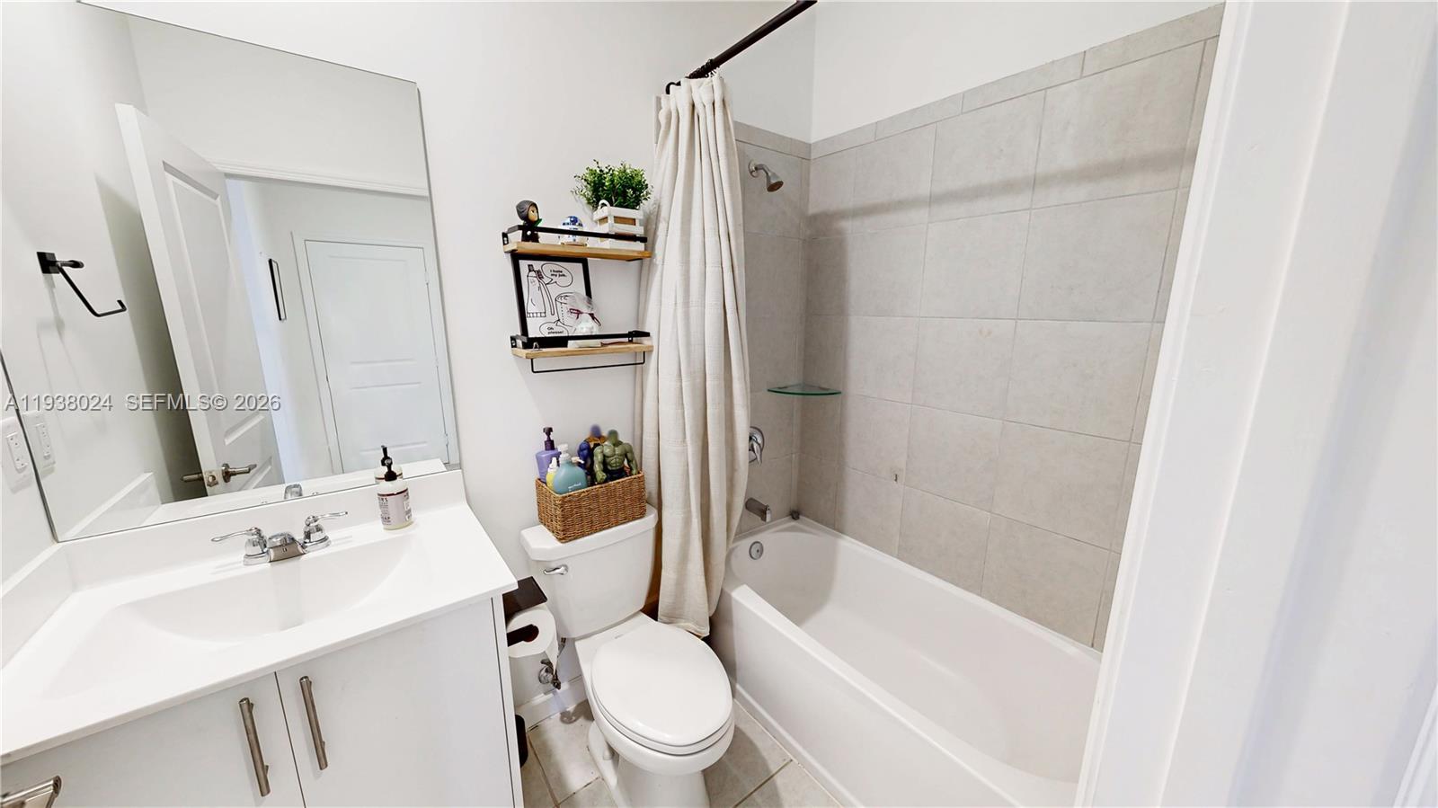 KEYS-GATE NO 1 - Residential