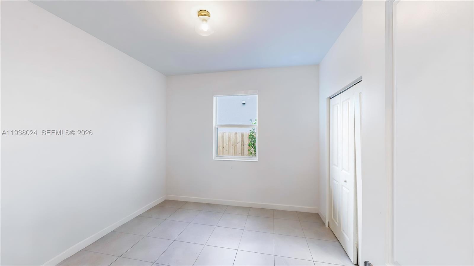 KEYS-GATE NO 1 - Residential