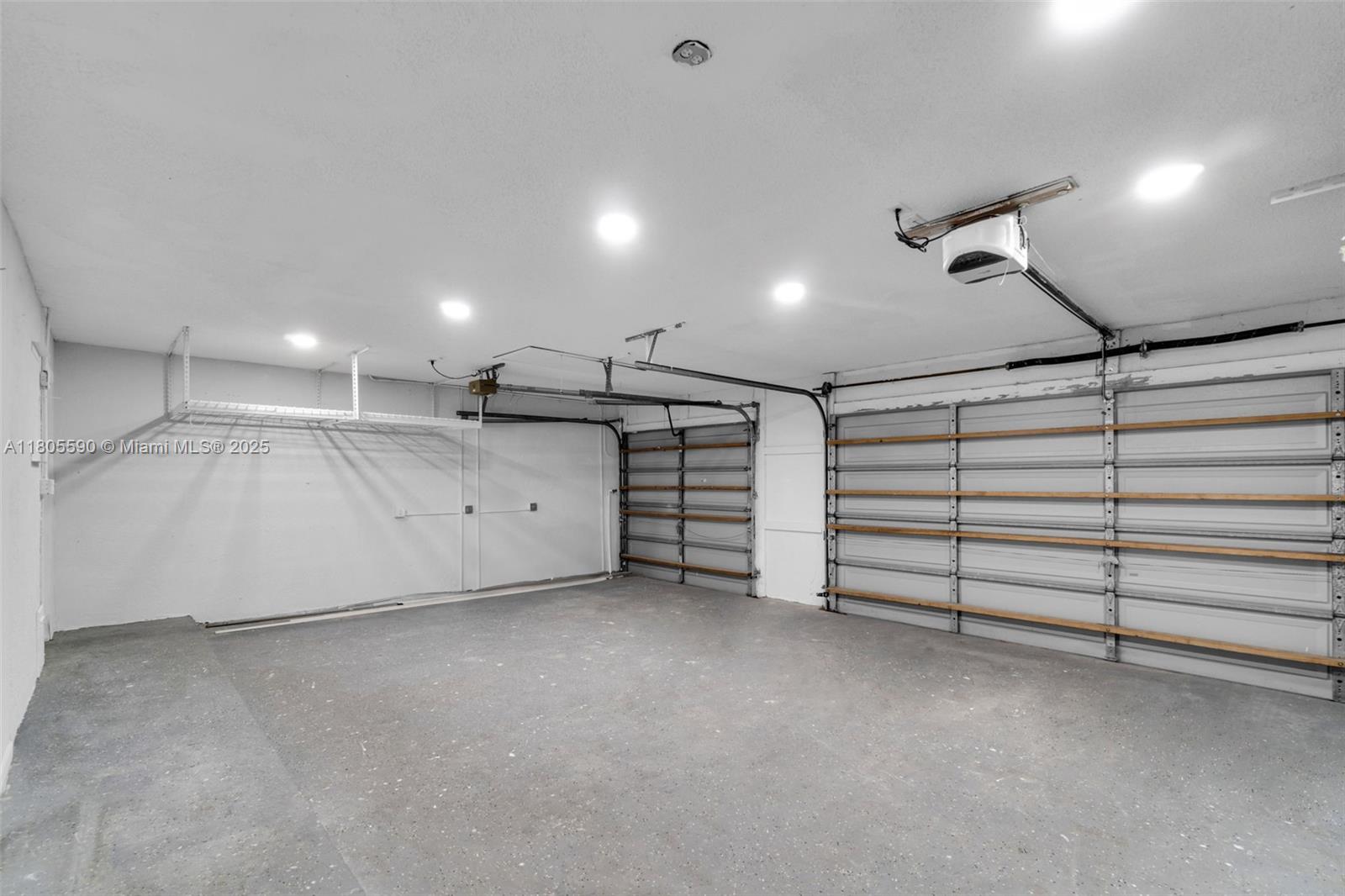 RAINBOW LAKES TR A - ONE - Residential