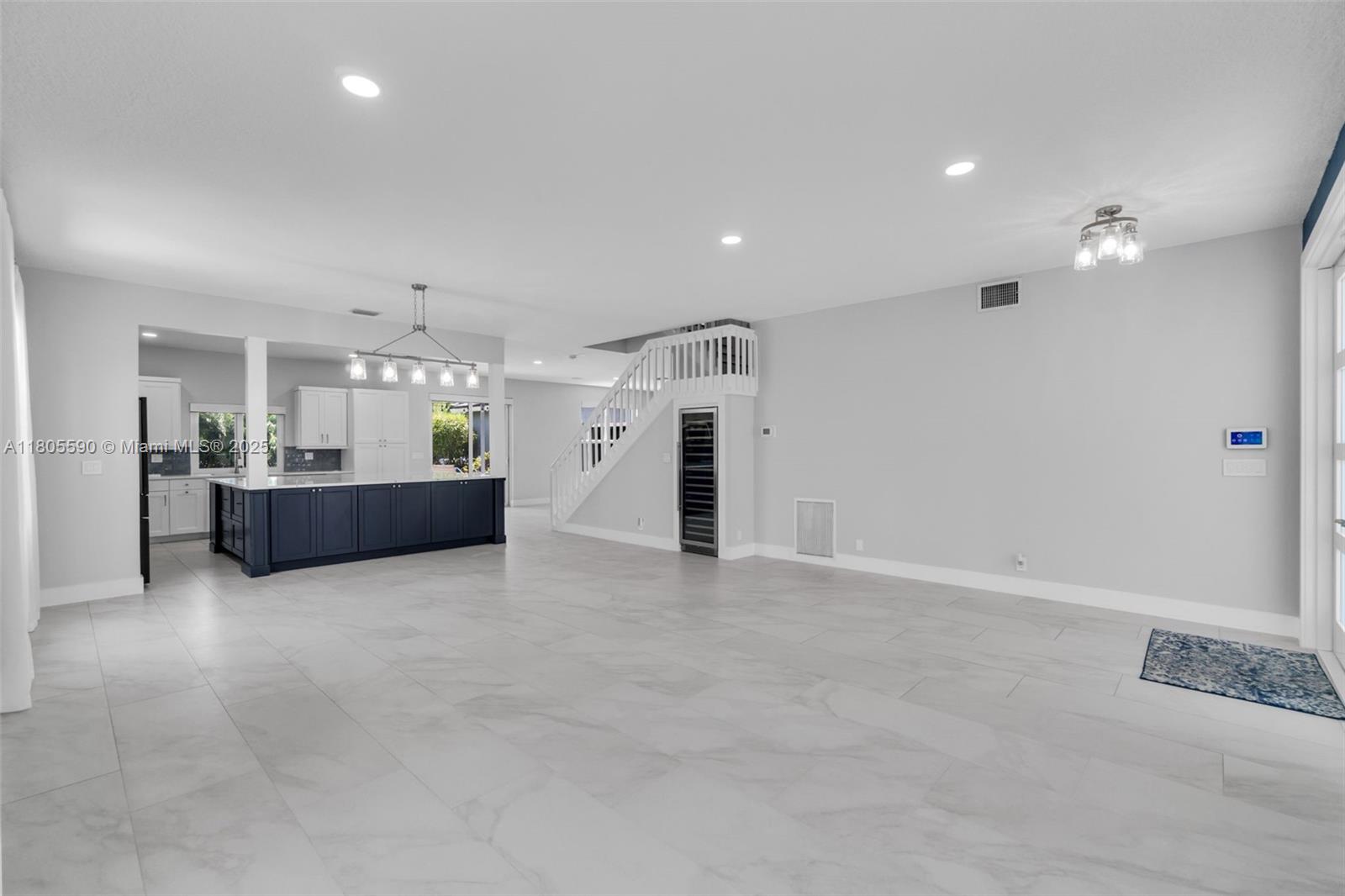 RAINBOW LAKES TR A - ONE - Residential