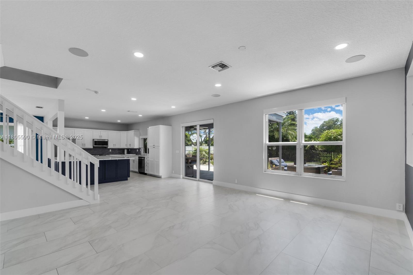 RAINBOW LAKES TR A - ONE - Residential