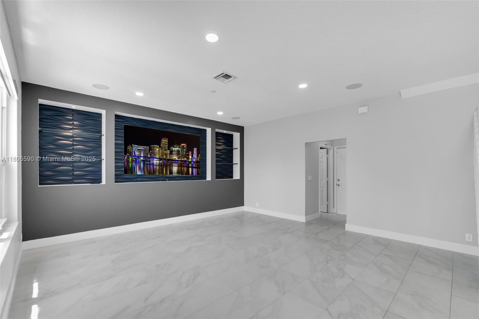 RAINBOW LAKES TR A - ONE - Residential