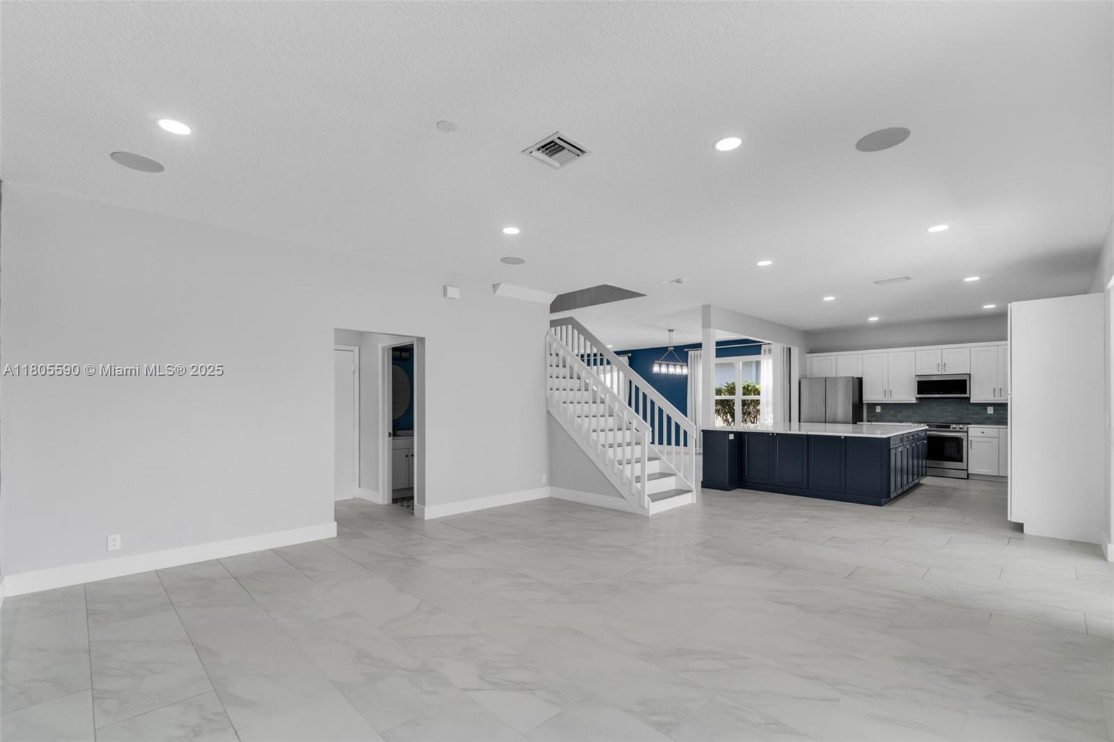 RAINBOW LAKES TR A - ONE - Residential