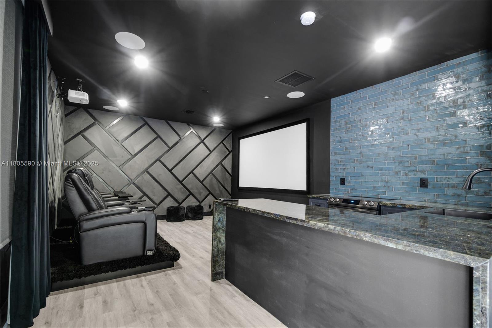 RAINBOW LAKES TR A - ONE - Residential