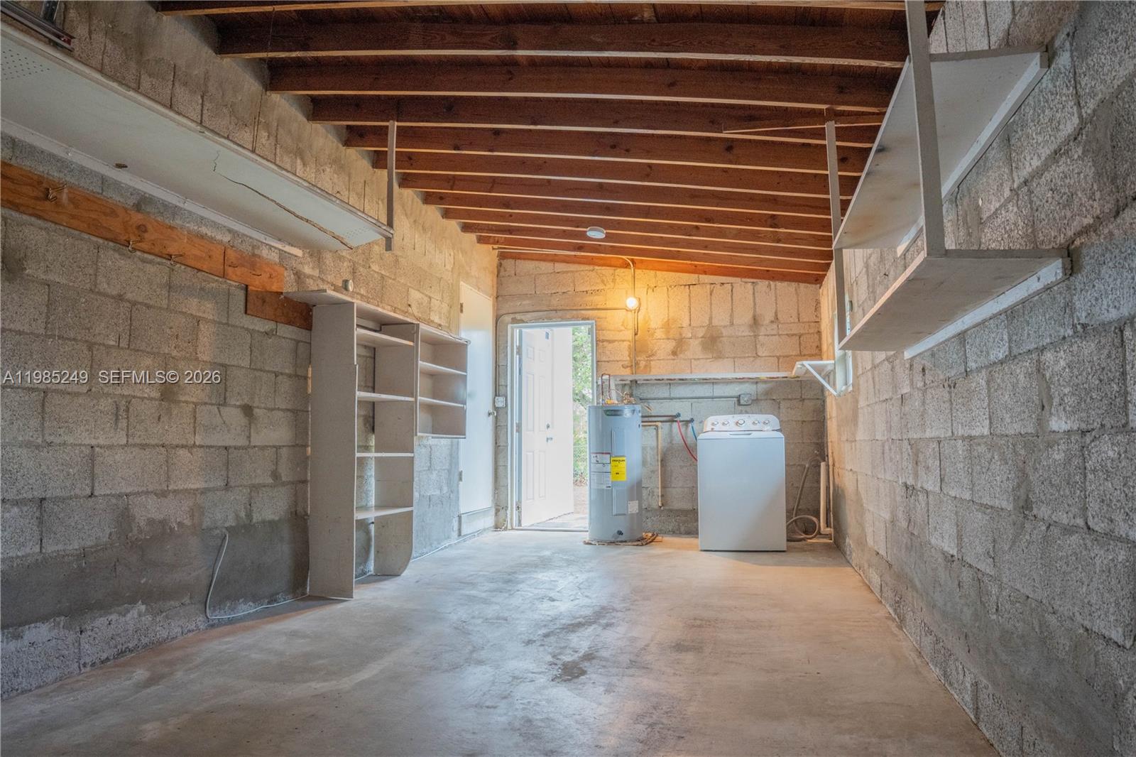 LAKE FOREST SEC 4 - Residential