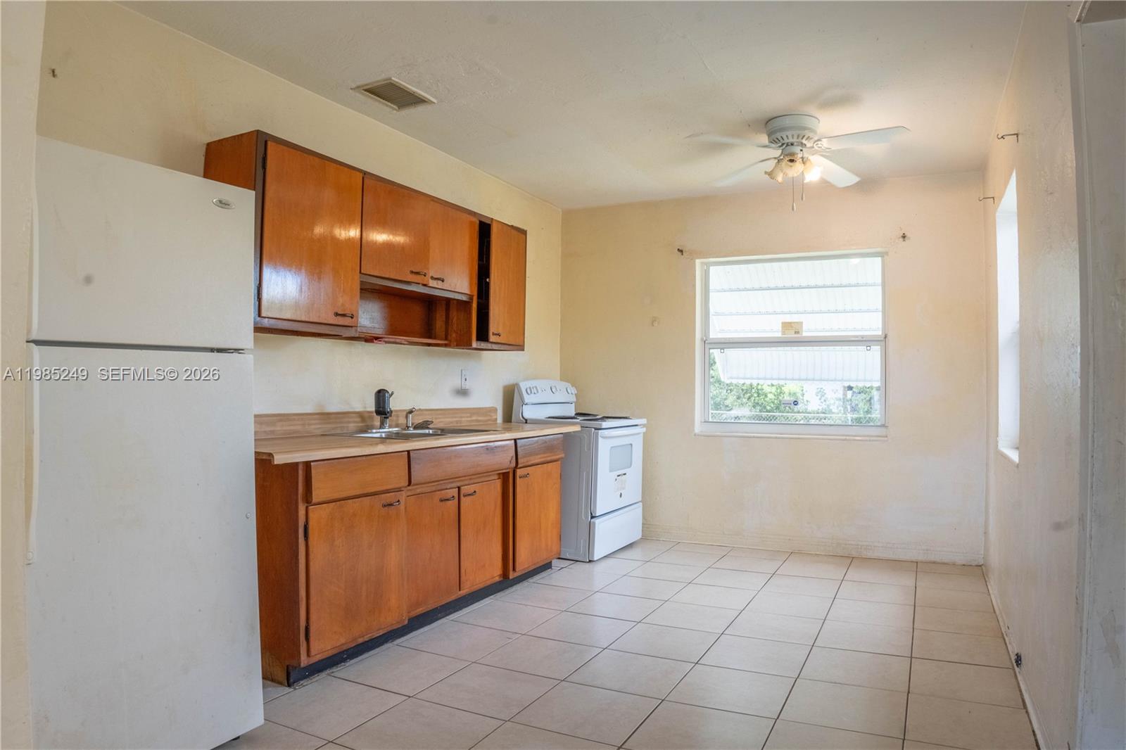 LAKE FOREST SEC 4 - Residential