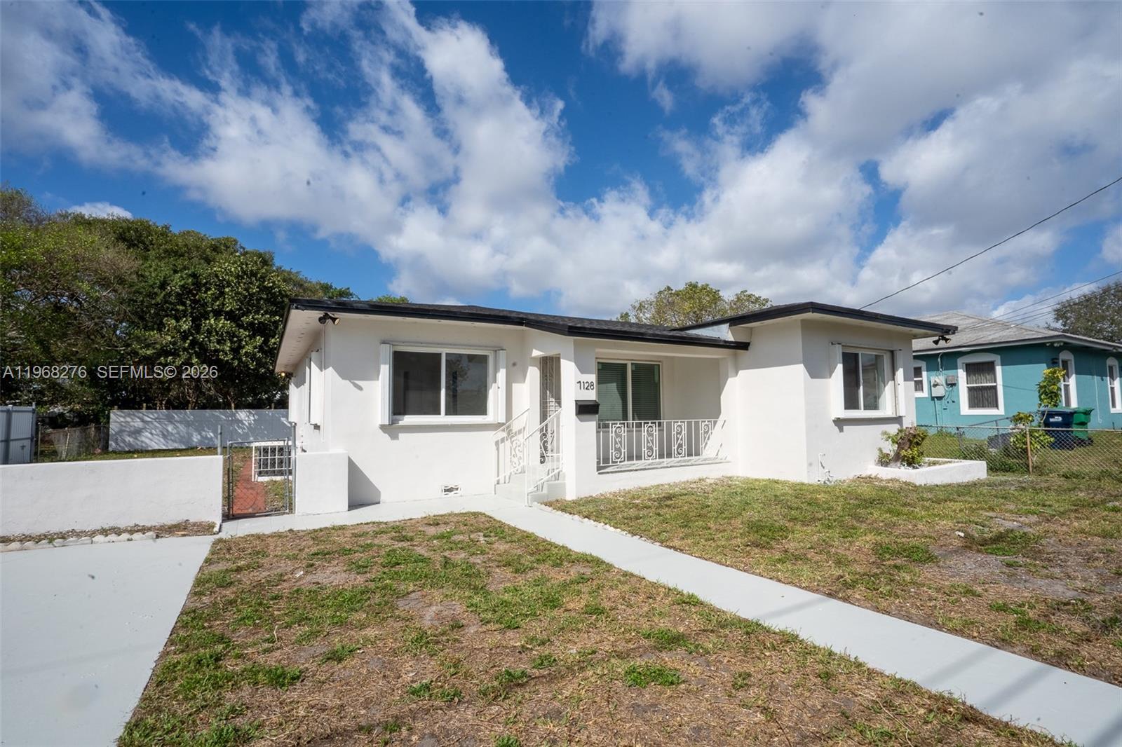 PARA VILLA HEIGHTS - Residential