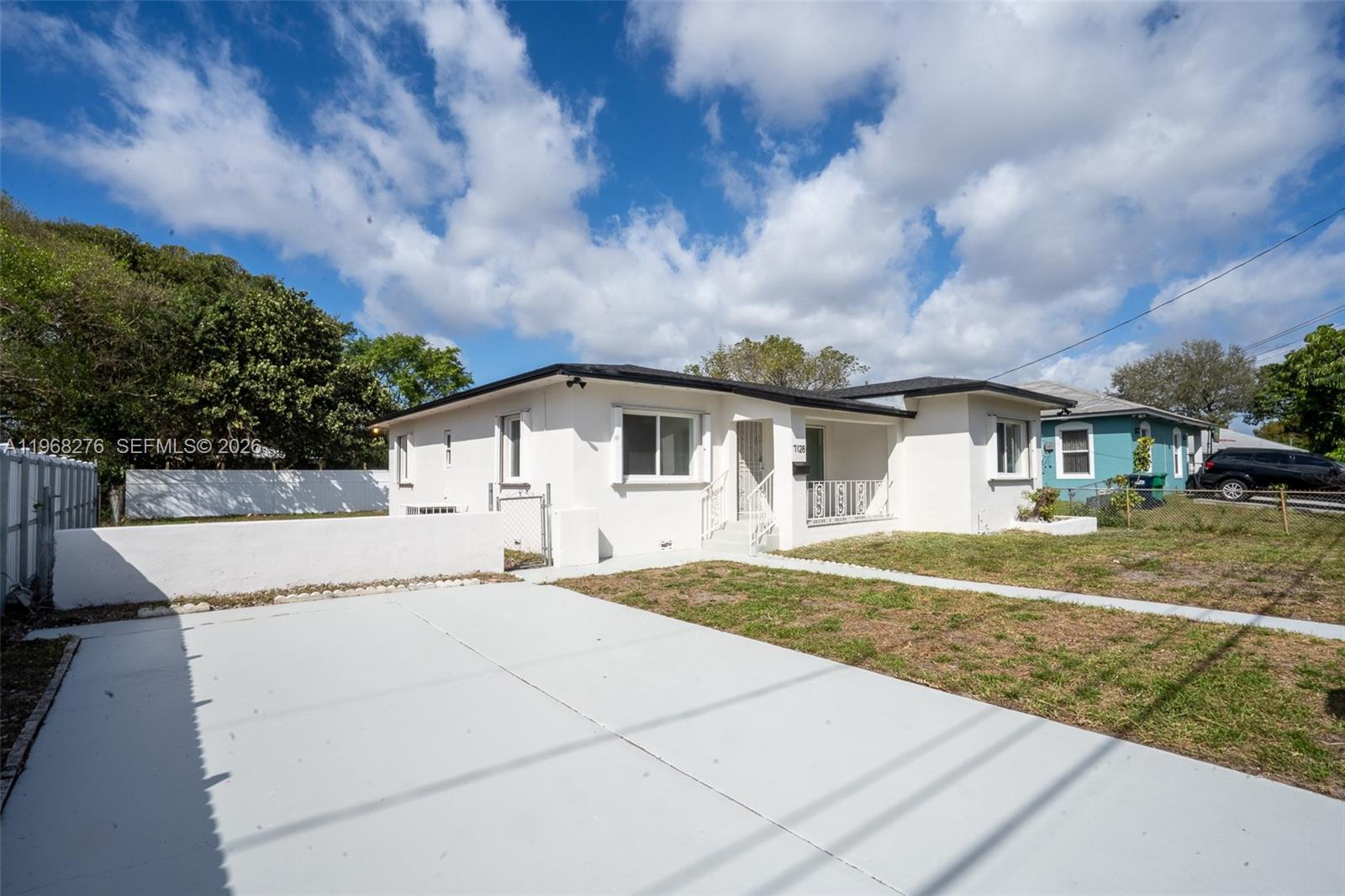 PARA VILLA HEIGHTS - Residential