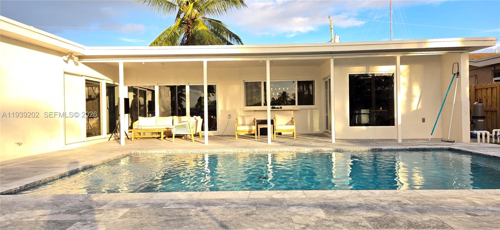 MIRAMAR ISLES SEC 1 - Residential