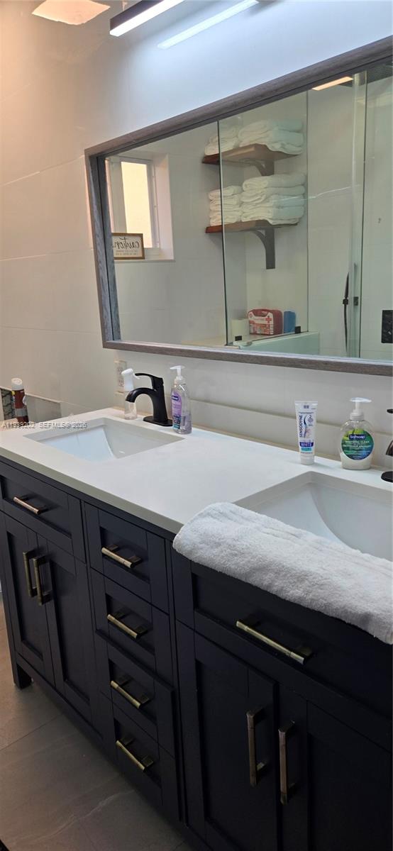 MIRAMAR ISLES SEC 1 - Residential