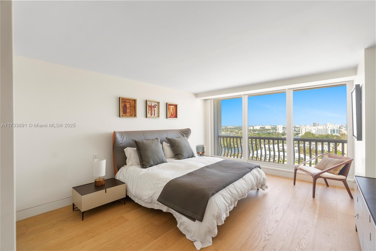 POINT OF AMERICAS PHASE I - Residential Lease