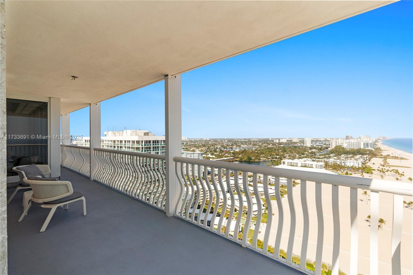 POINT OF AMERICAS PHASE I - Residential Lease