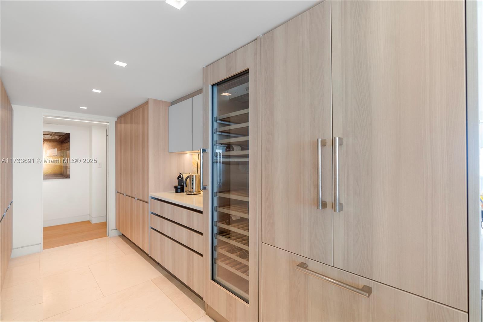 POINT OF AMERICAS PHASE I - Residential Lease
