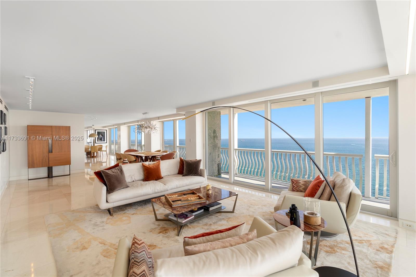 POINT OF AMERICAS PHASE I - Residential Lease