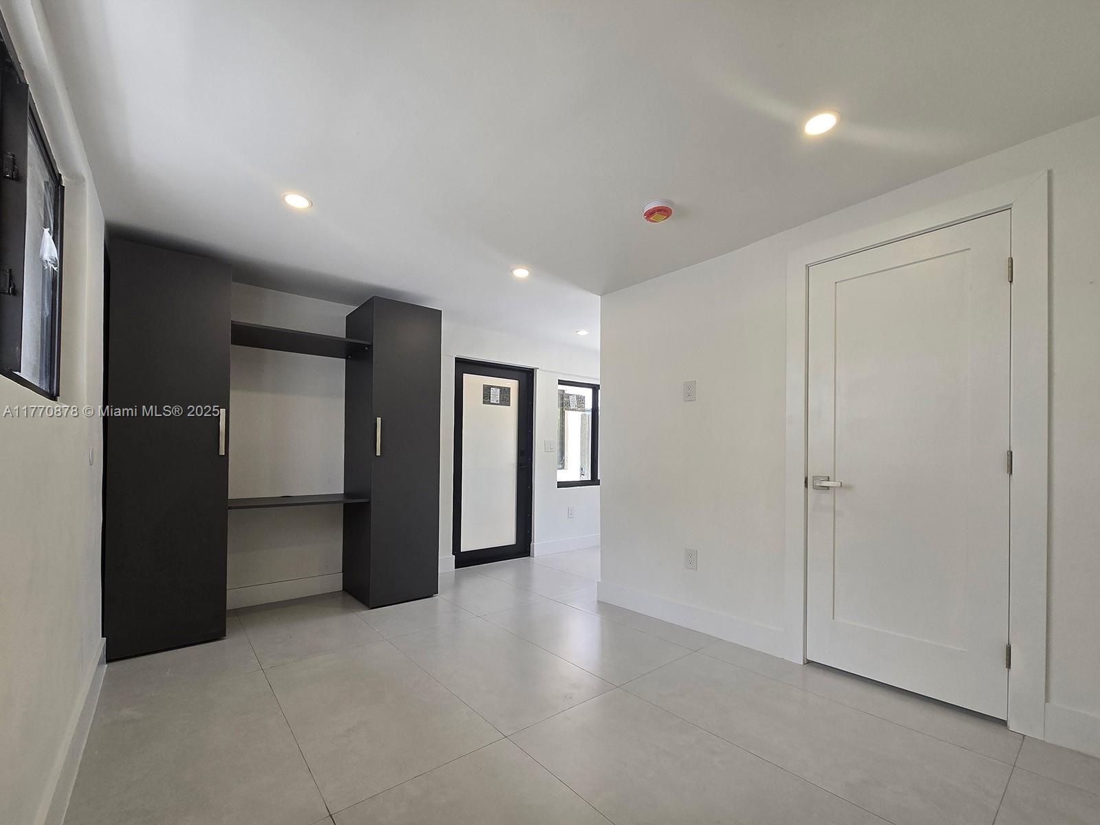 trail granada addn - Residential Income