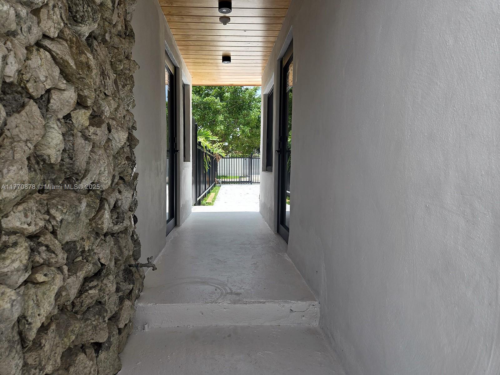 trail granada addn - Residential Income