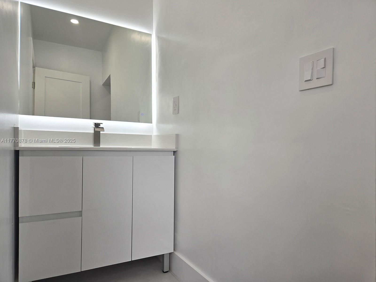 trail granada addn - Residential Income