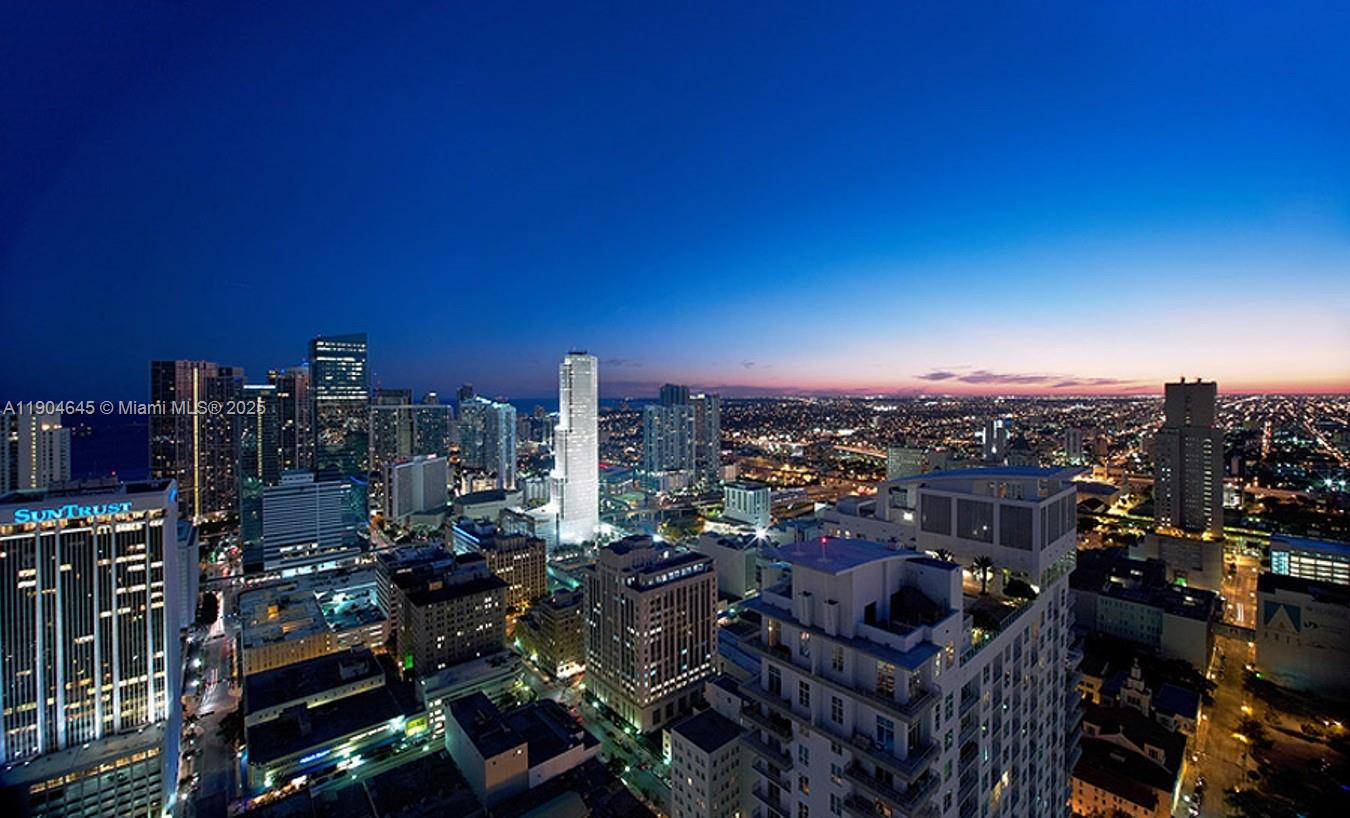 VIZCAYNE SOUTH CONDO - Residential Lease