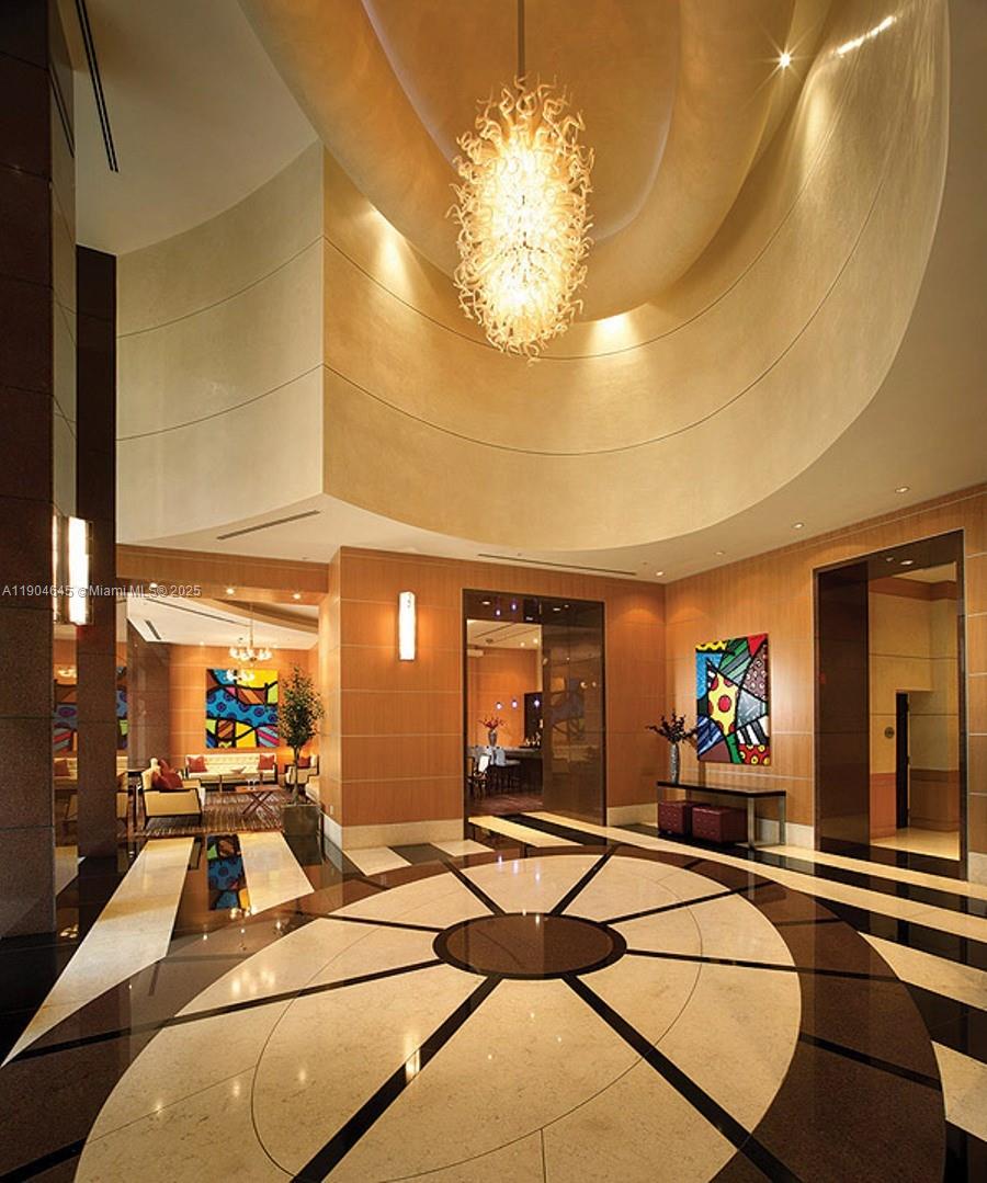 VIZCAYNE SOUTH CONDO - Residential Lease