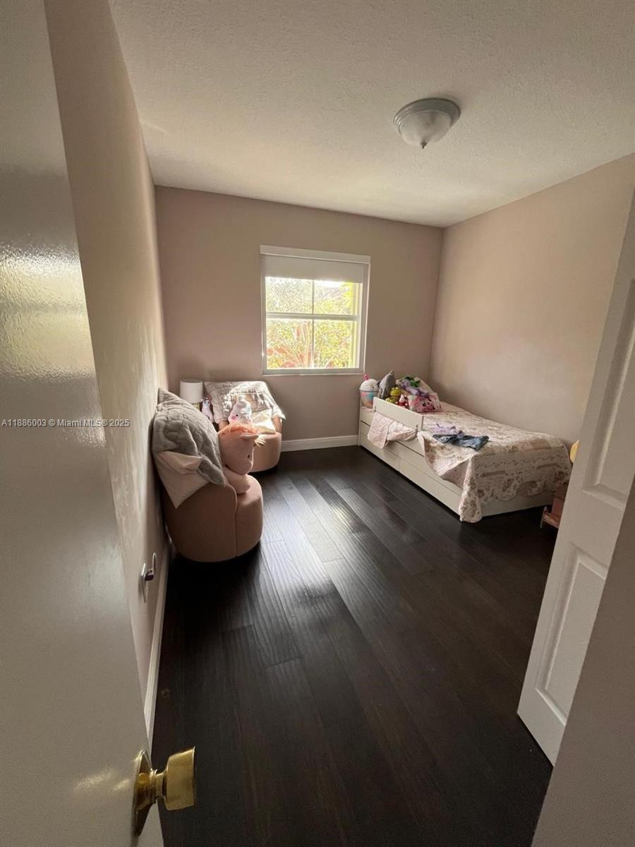 EGRET LAKES ESTATES SEC 4 - Residential