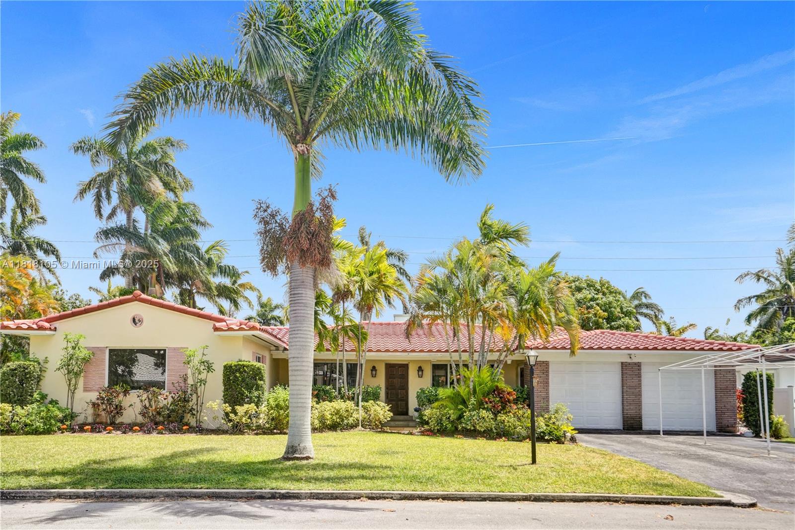 Rental Property at 1242 Adams St, Hollywood, Broward County, Florida - Bedrooms: 3 
Bathrooms: 2  - $5,800 MO.