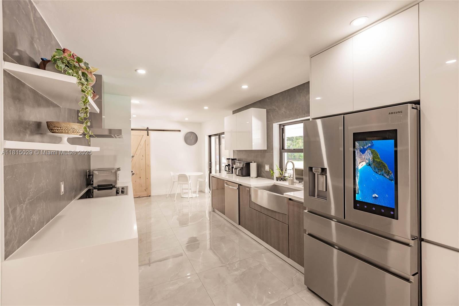 GRANADA GARDENS - Residential