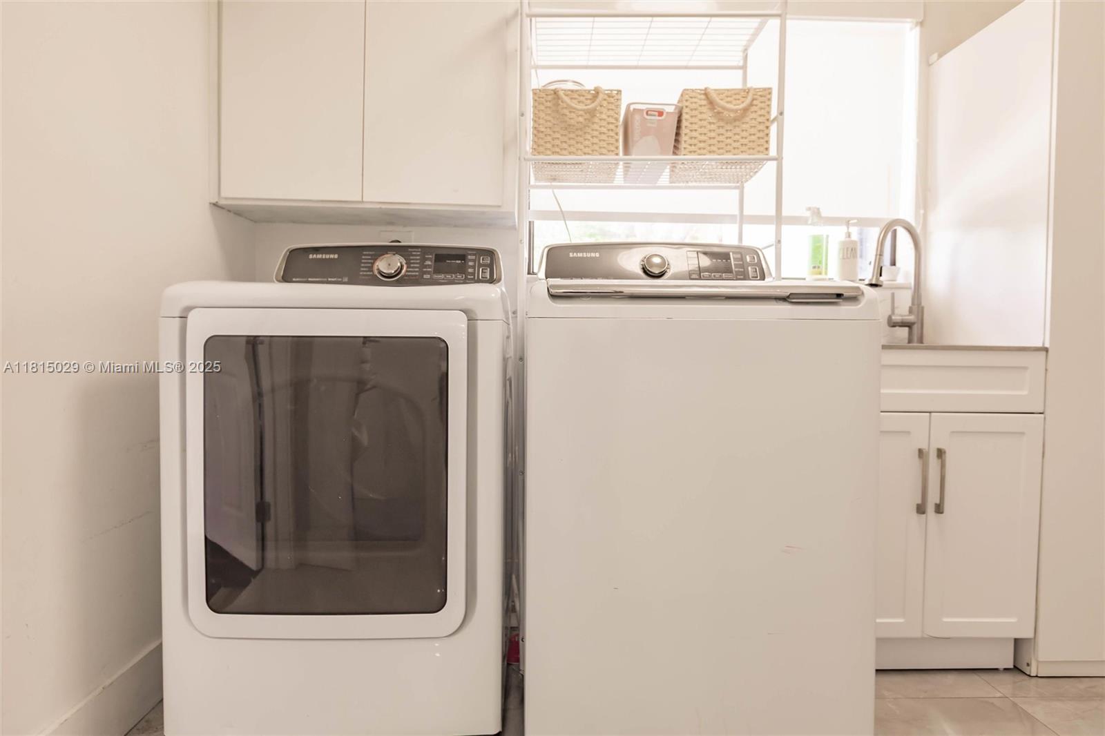 GRANADA GARDENS - Residential