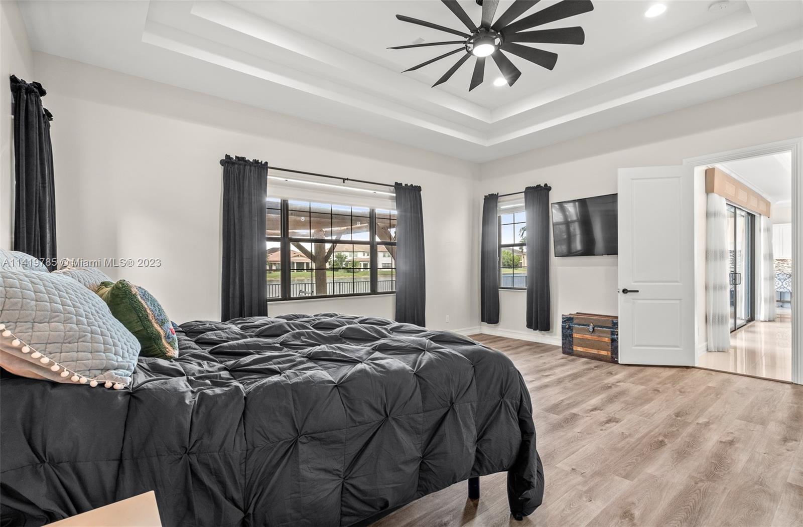 BRUSCHI PROPERTY - Residential
