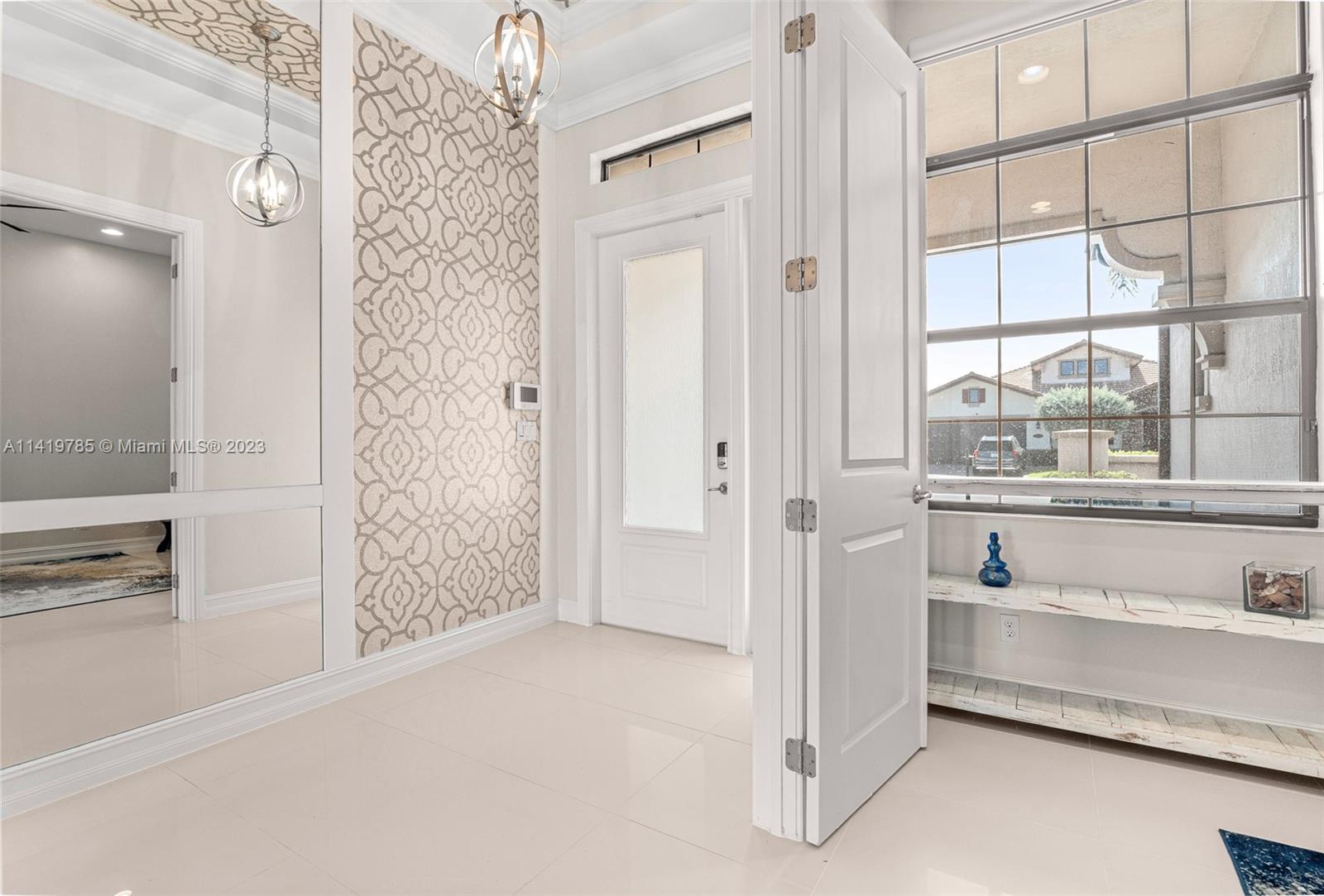 BRUSCHI PROPERTY - Residential
