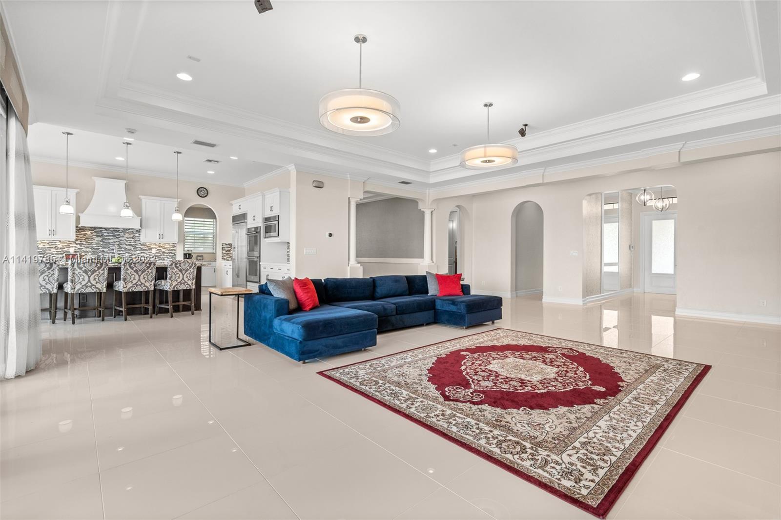 BRUSCHI PROPERTY - Residential