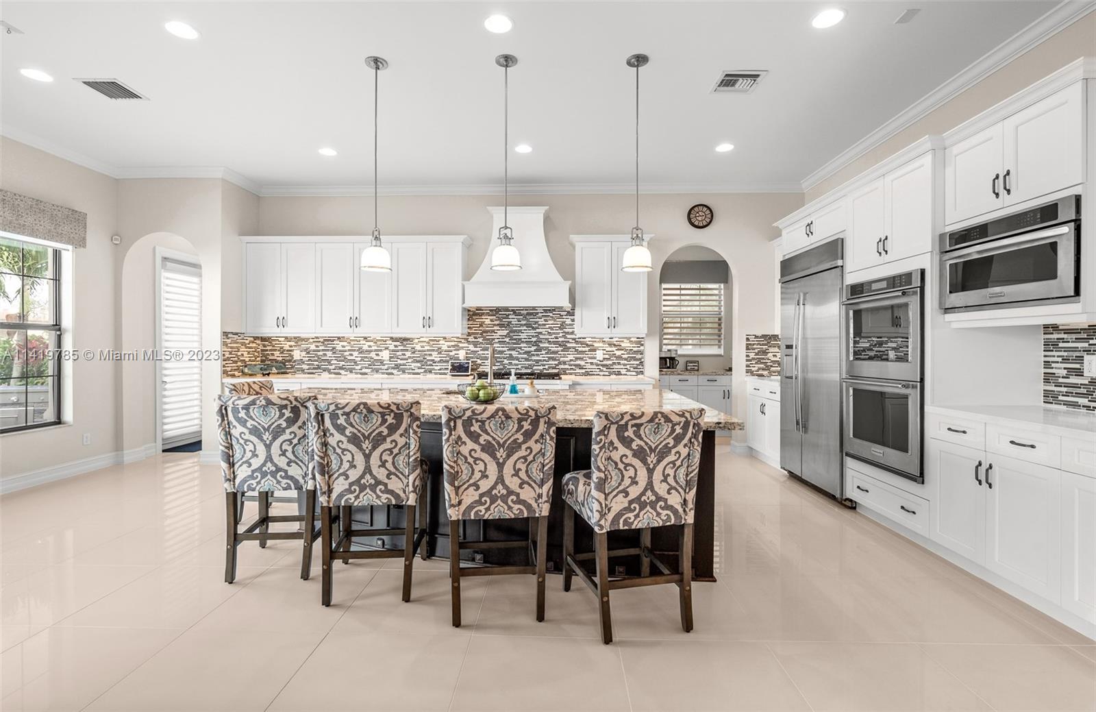 BRUSCHI PROPERTY - Residential